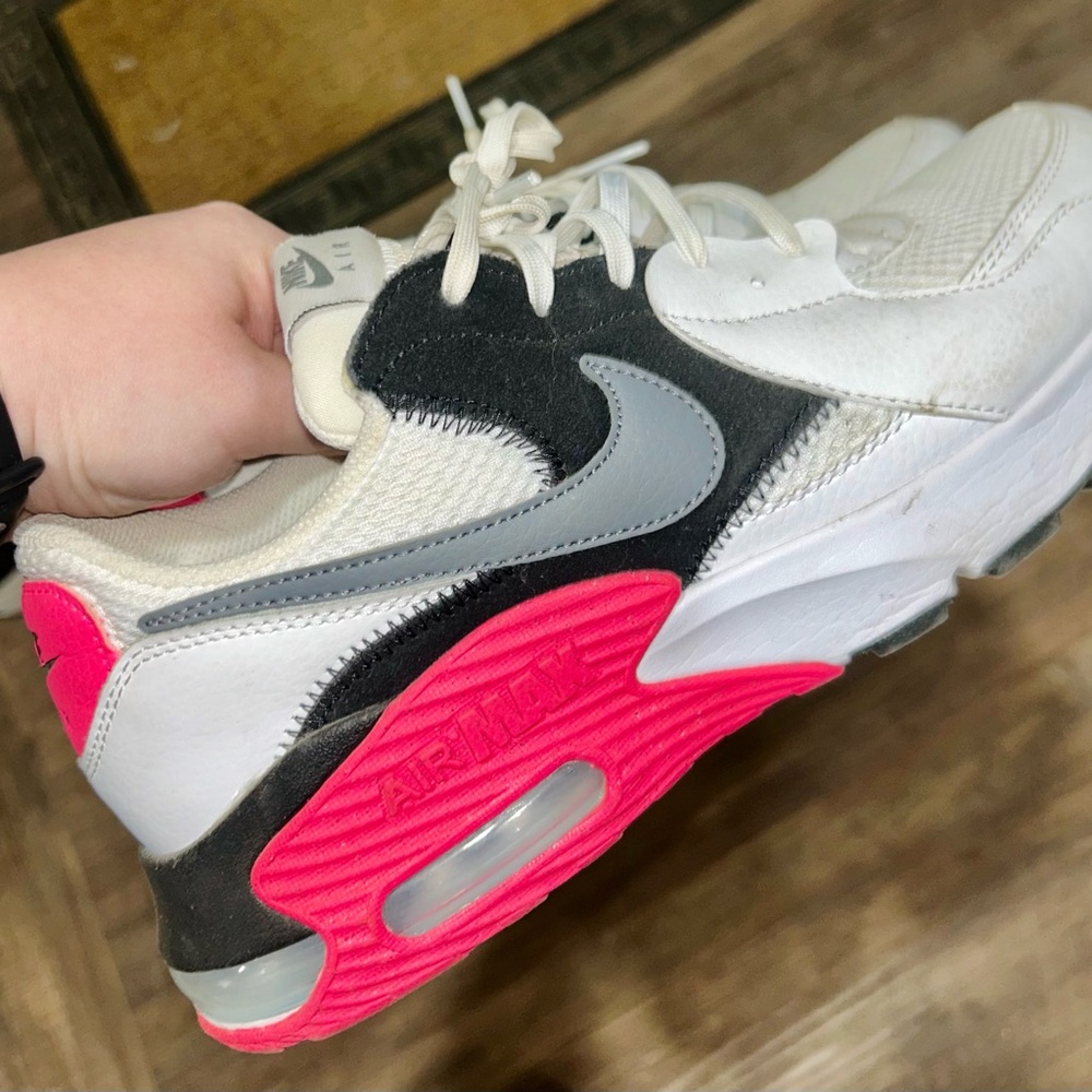 Women’s Pink, Gray, Black, White Nike Air Max Size 9